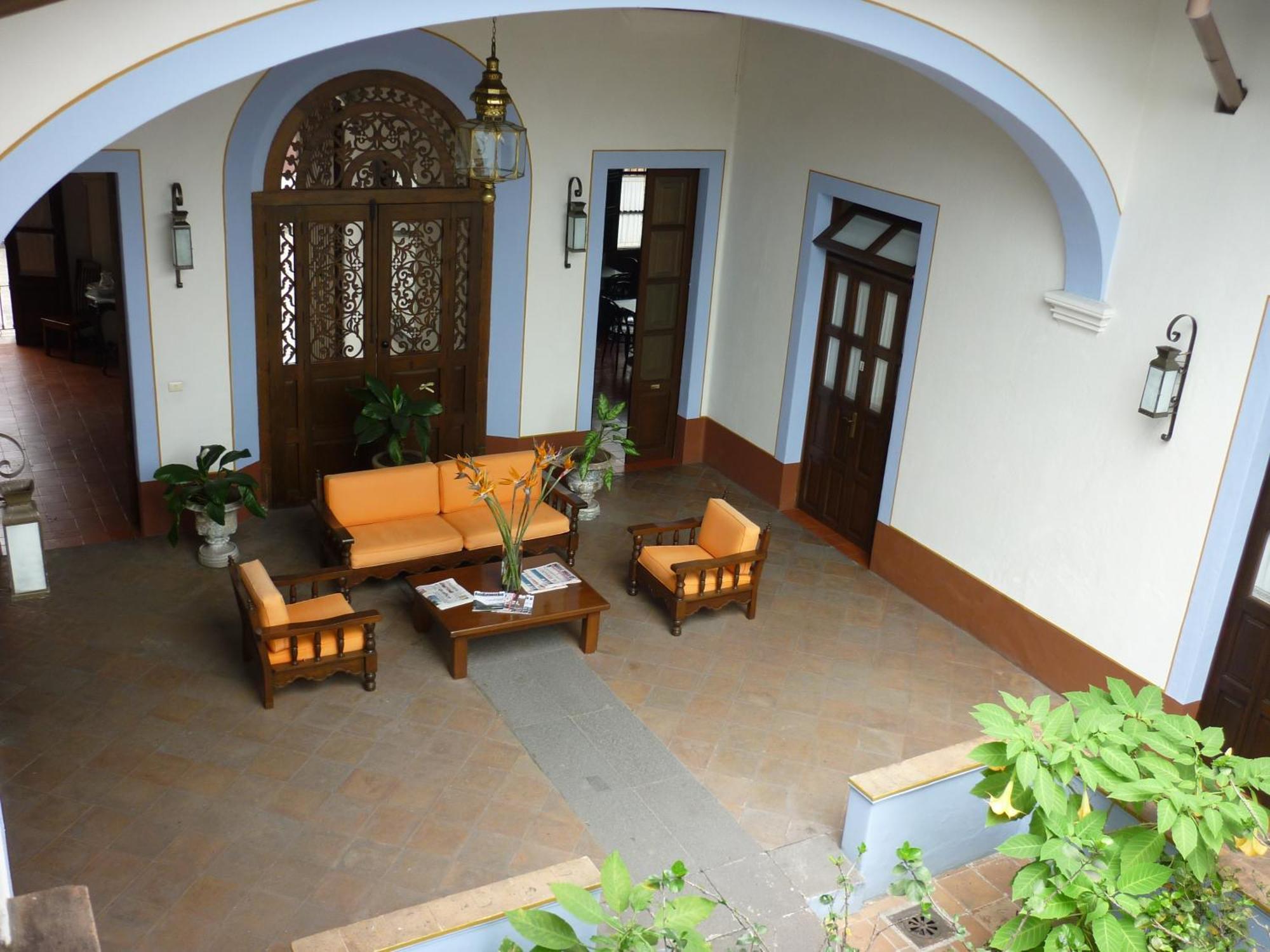 Meson Del Alferez Coatepec Hotel โกอาเตเปก ภายนอก รูปภาพ